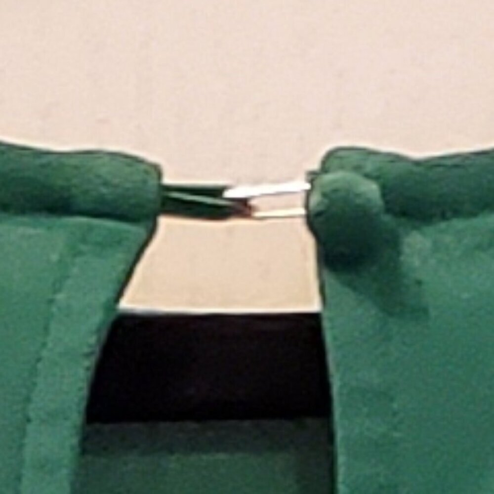 🍀 I.N.C. Emerald Green Ruffle Tiered Bell Sleeve Top - Size L 🍀 - Picture 5 of 5